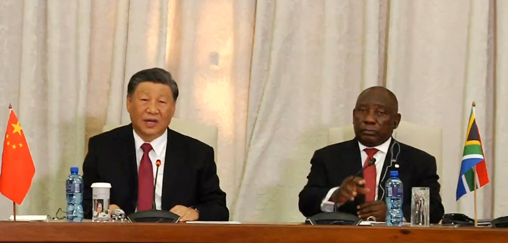 جنوب أفريقيا: لدينا رؤية مشتركة مع الصين بشأن توسيع “بريكس”