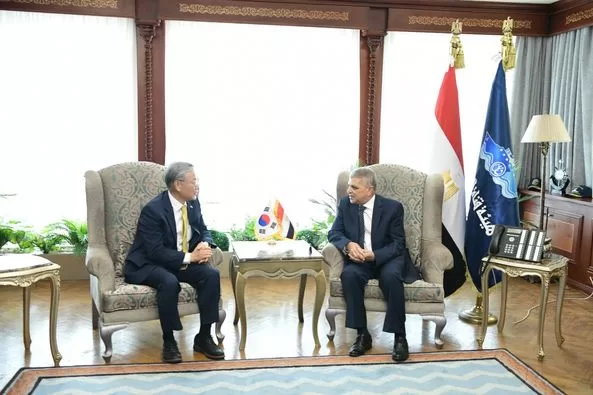 قناة السويس