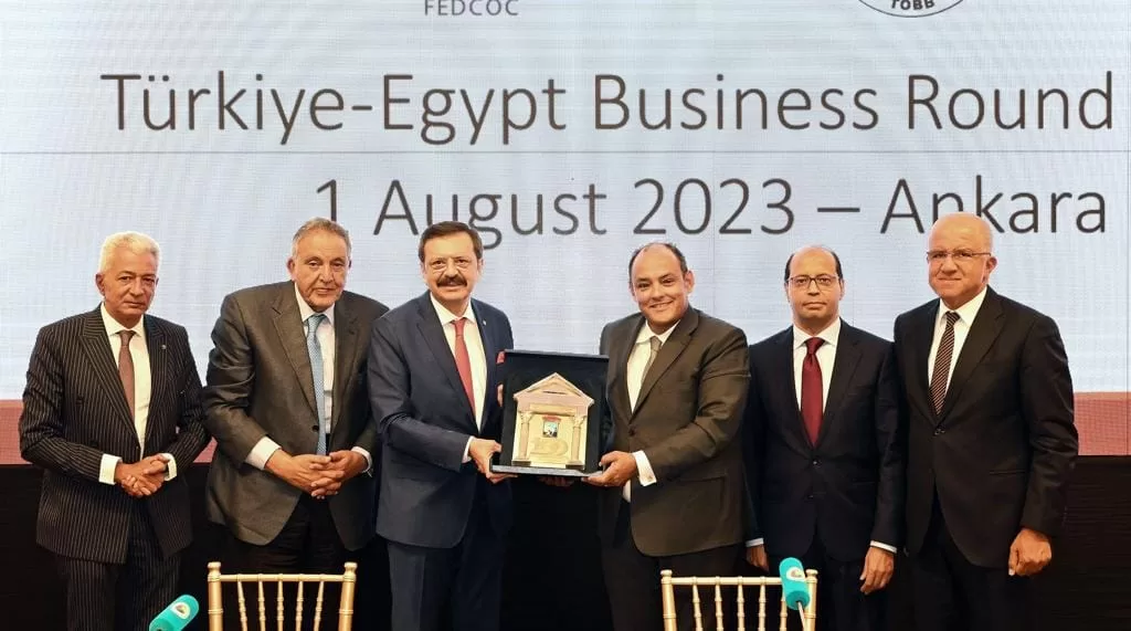 وزير التجارة: أكثر من 790 شركة تركية تستثمر في مصر
