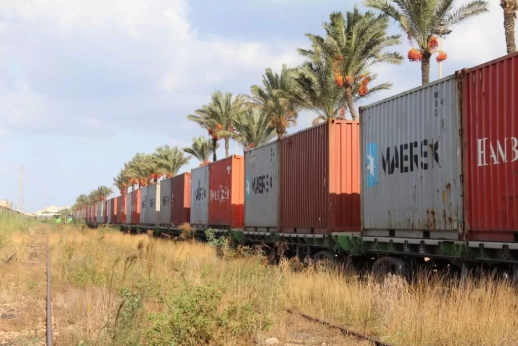 نقل البضائع