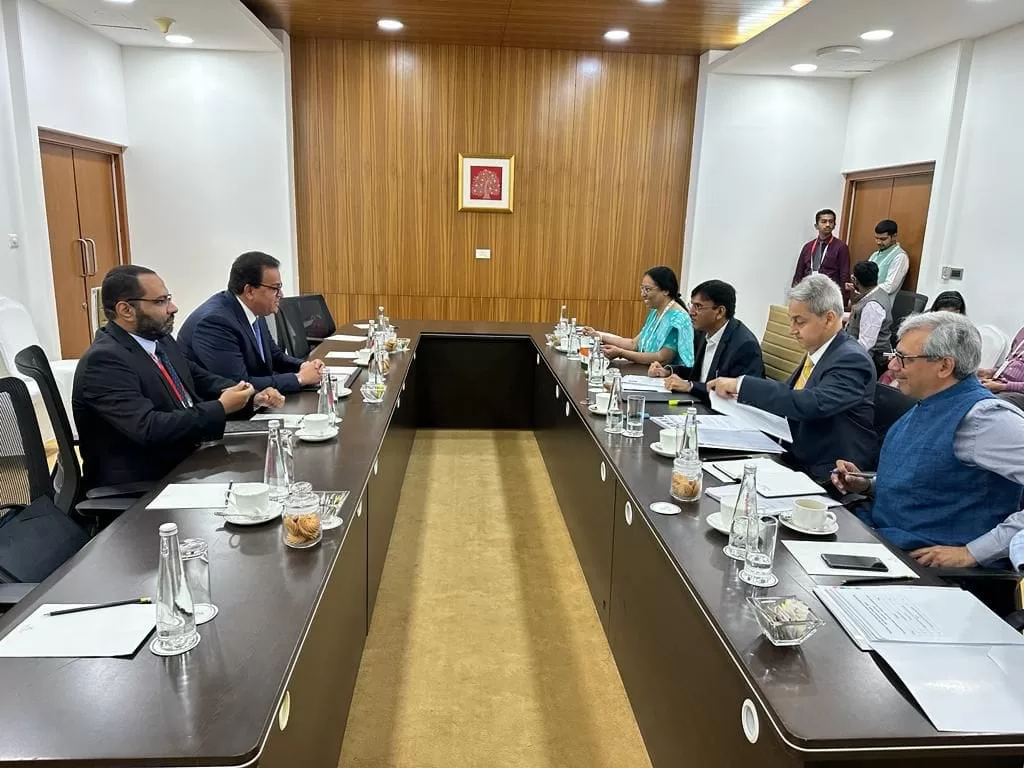 مصر والهند تبحثان التعاون في تصنيع الأدوية واللقاحات والسياحة الصحية