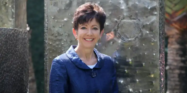 إيفون باومان، سفيرة سويسرا