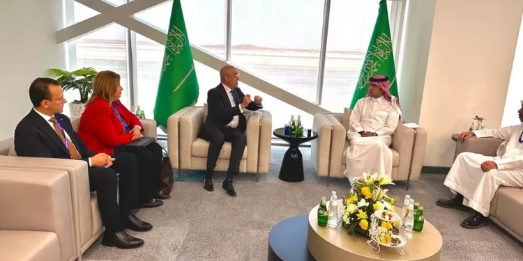 وزير الإسكان: مضاعفة المعمور المصرى إلى 14% من مساحة الجمهورية