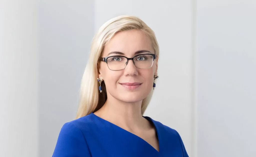 كادري سيمسون مبعوثة الاتحاد الأوروبى للطاقة