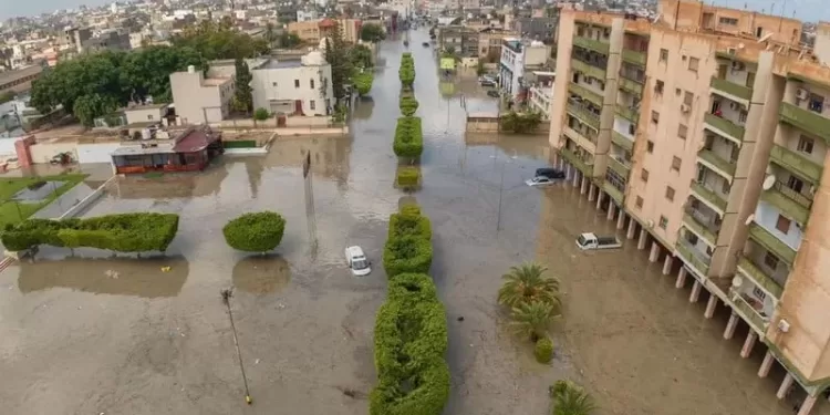 العاصفة دانيال