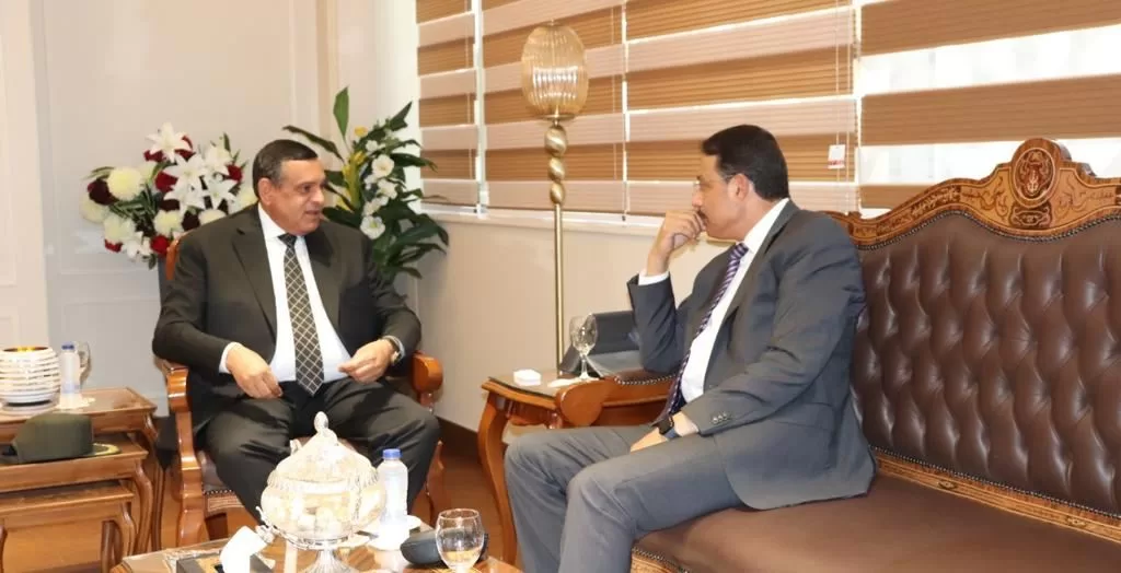 وزير التنمية المحلية ورئيس لجنة استرداد الأراضي يتابعان معدلات التقنين