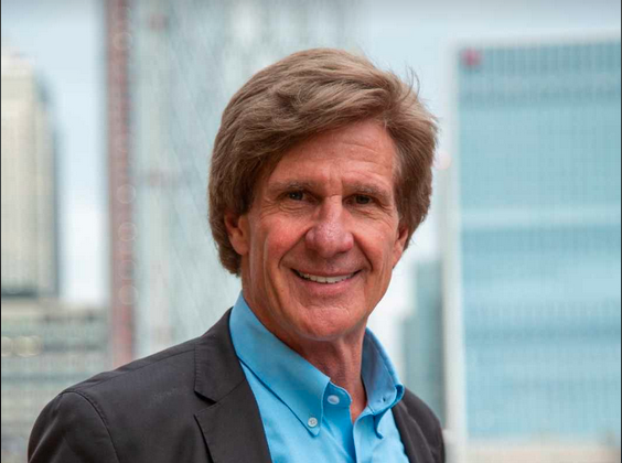 لارى ويلسون المستشار الدولى للسلامة الصناعية