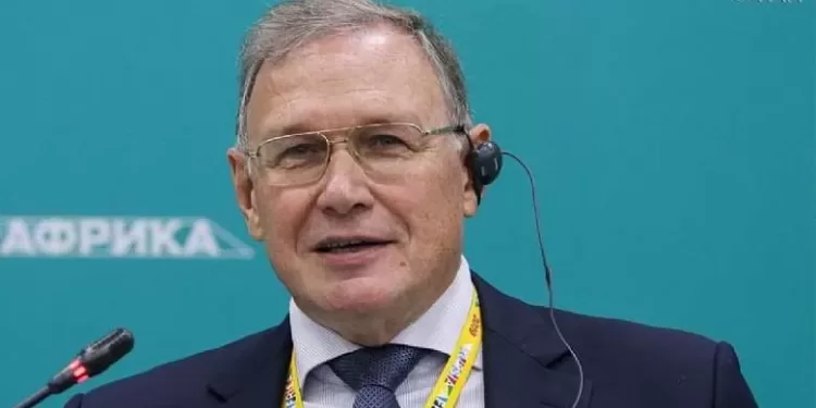 أوليج أوزيروف السفير المتجول بالخارجية الروسية