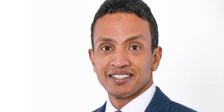 أيمن بن خليفة، الرئيس التنفيذى والعضو المنتدب لشركة المطورون العرب القابضة