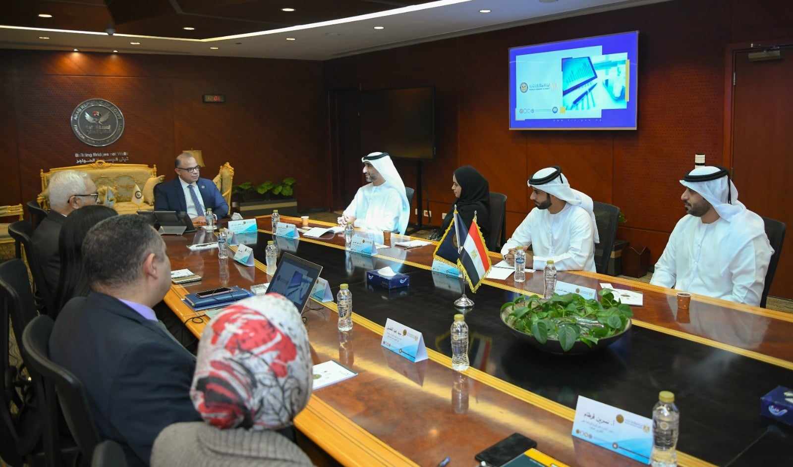 الرقابة المالية تستقبل مسئولي جهاز أبو ظبي لبحث سبل التعاون