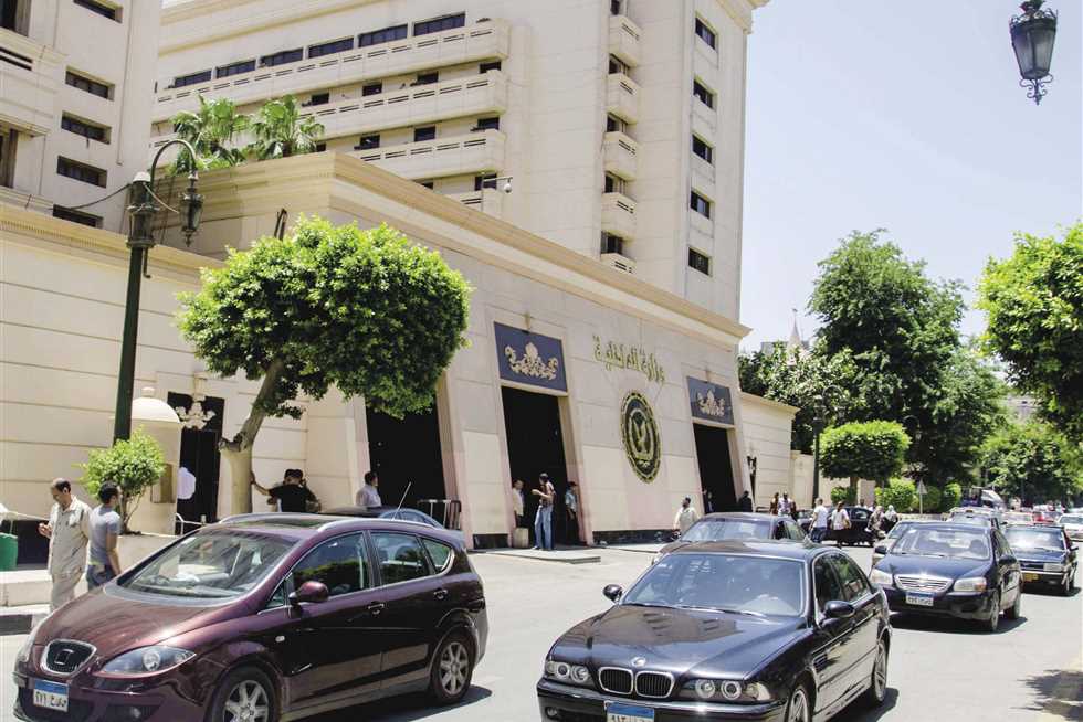 الحكومة تقرر إغلاق المبانى القديمة للوزارات نهائيًا