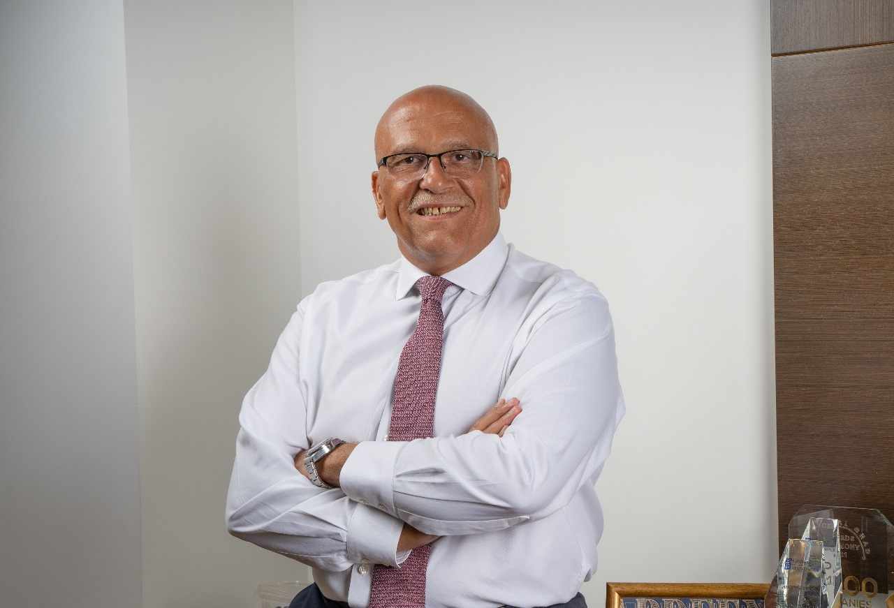 “كونتكت”و”منجم” يطلقان “جنيه كونتكت الذهب”