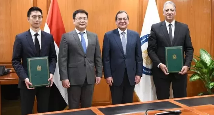 "البترول" تتعاون مع "هواوي" لدعم التحول الرقمي وتدريب القيادات الشابة