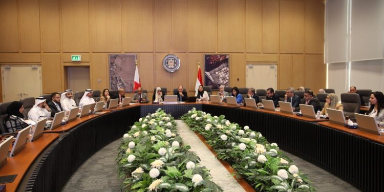 "تنسيقية اللجنة المصرية البحرينية": دراسة 15 مبادرة و13 مذكرة تفاهم