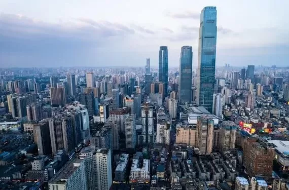 الصين تنفذ تعهدات لدعم قطاع العقارات