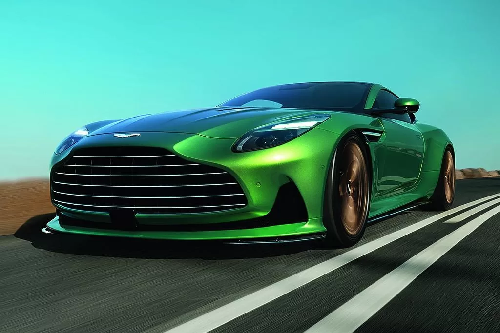 أستون مارتن