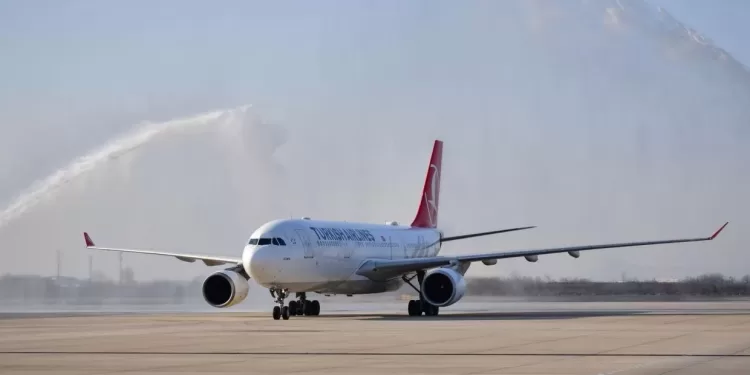 إنطلاق خط جوي مباشر بين ميانمار والصين