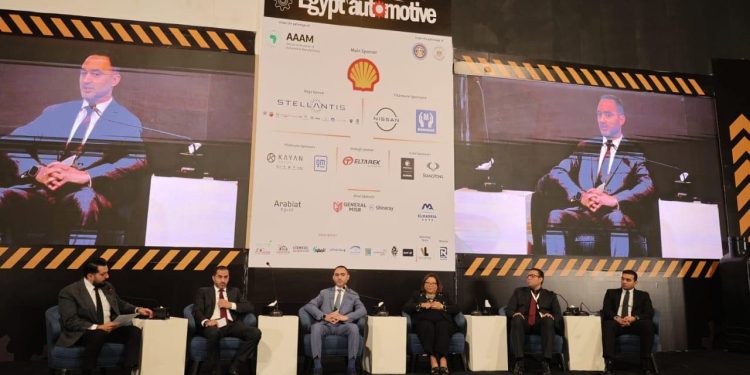الجلسة الثالثة لمؤتمر إيجيبت أوتوموتيف