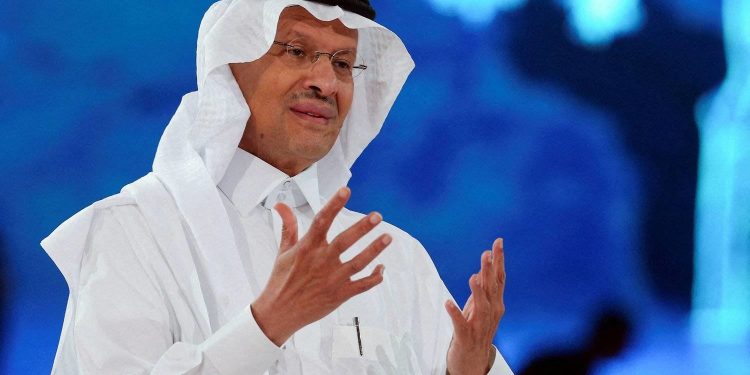 عبد العزيز بن سلمان وزير الطاقة السعودي