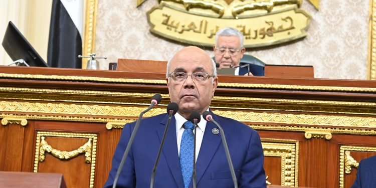 "إسكان النواب" تناقش تعديل قانون الأراضى الصحراوية لتشجيع الاستثمار