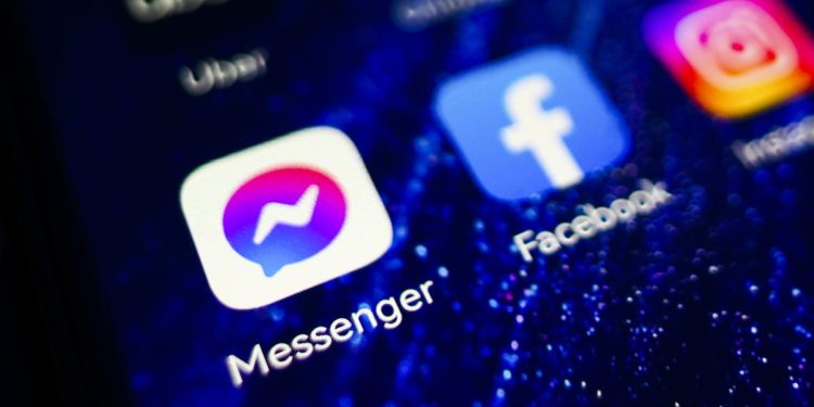 تطبيقات فيسبوك وماسنجر