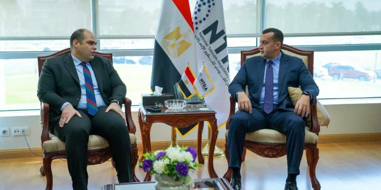 "تنظيم الاتصالات" و"حماية المنافسة" يصدران إرشادات لحوكمة الخدمات داخل "الكمبوند"