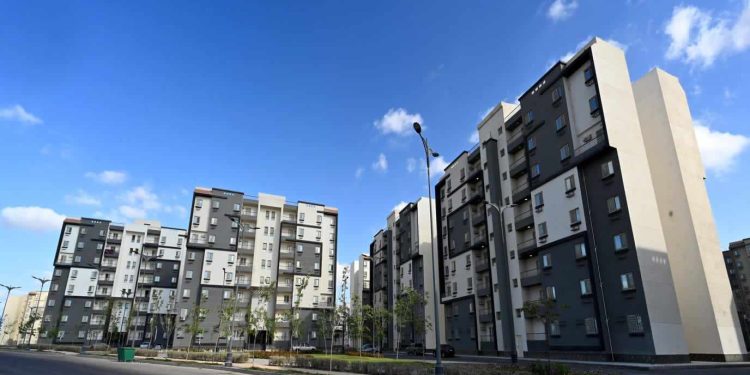 الجدول الزمني لتسليم وحدات "سكن مصر" والإسكان المتميز في "العلمين الجديدة"