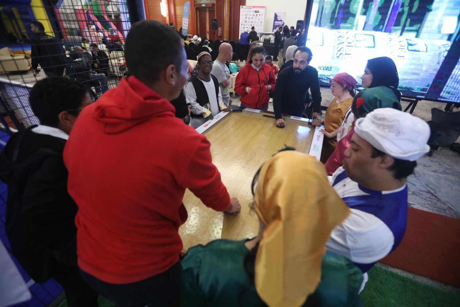 386891744 215870051555934 7609544166792000684 n