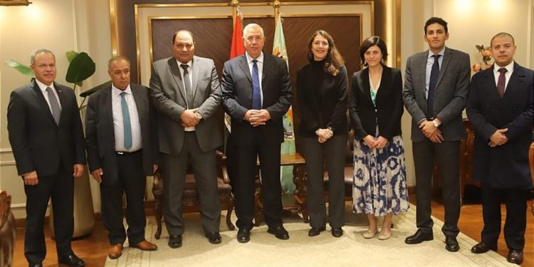 مصر تبحث آليات التعاون مع الوكالة الفرنسية للتنمية بمجال الزراعة