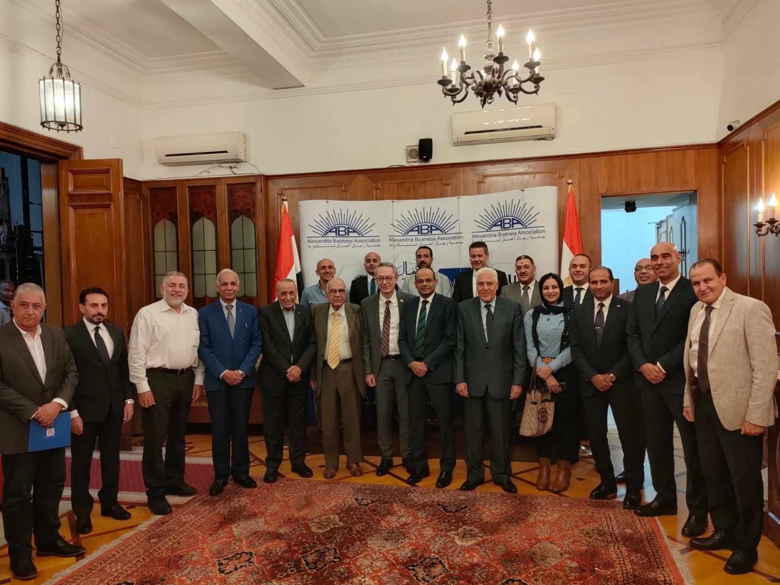 "رجال أعمال الإسكندرية" تتعاون مع البورصة المصرية لنشر الثقافة المالية