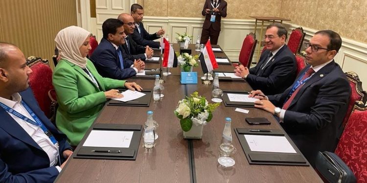 وزير البترول يبحث إمكانية تواجد الشركات المصرية في اليمن