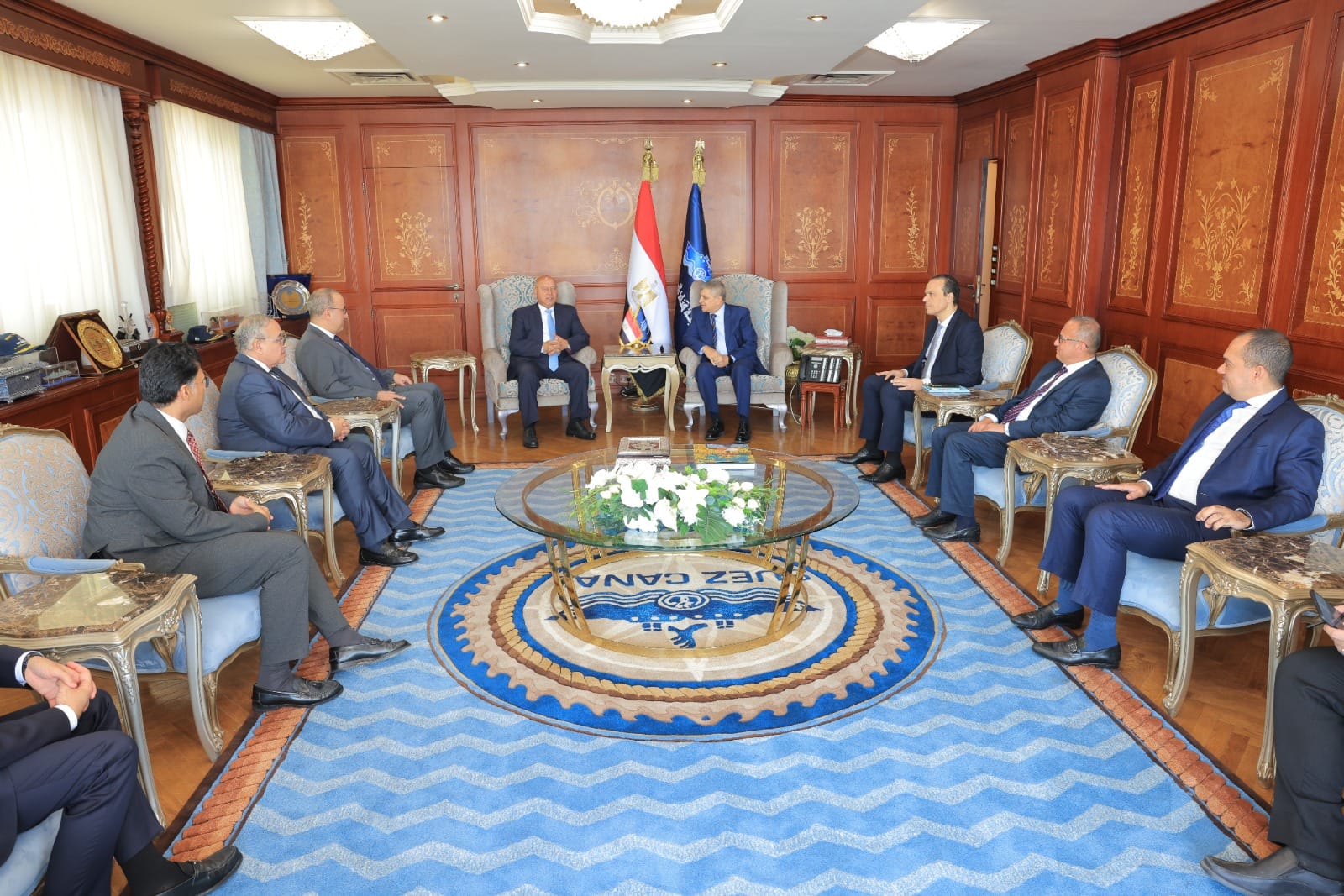 "النقل" و"قناة السويس" يدرسان التعاون مع شركة سعودية فى بناء السفن