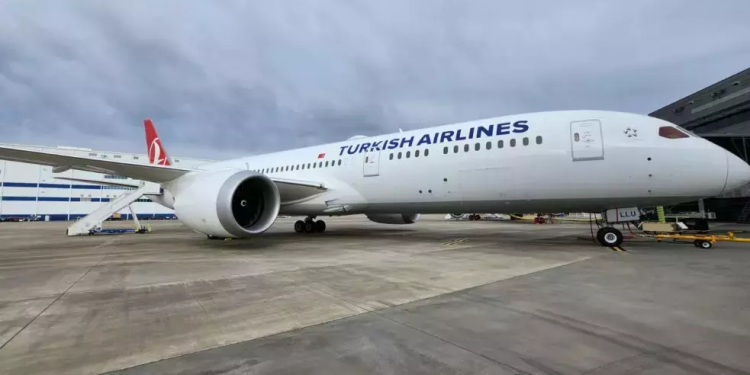 "الخطوط التركية" تتفق مع "إيرباص" على شراء 230 طائرة