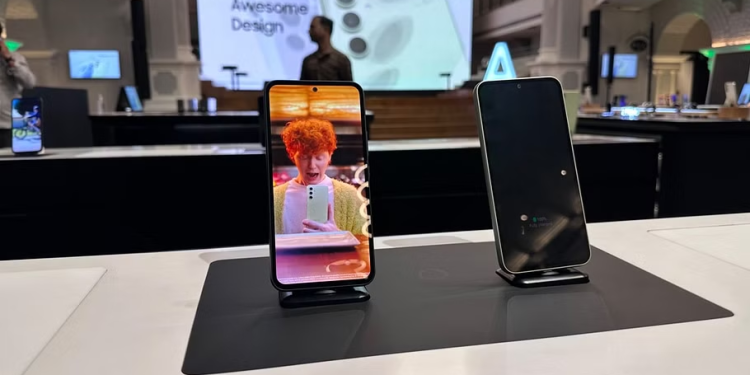 مبيعات الهواتف الذكية ؛ الهواتف المحمولة