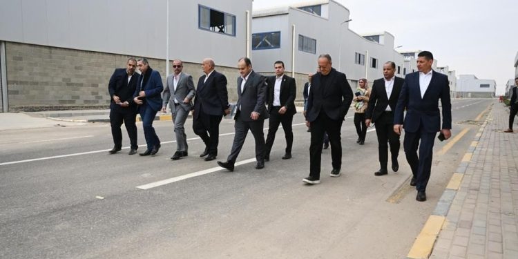 "الصناعة": 7.2 مليار جنيه استثمارات مدينة الجلود بالروبيكي حتى الآن