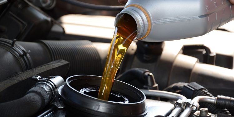 زيوت السيارات