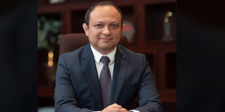 المهندس وائل عز، الرئيس التنفيذى بالمشاركة لشركة ماونتن فيو للتنمية والاستثمار العقارى