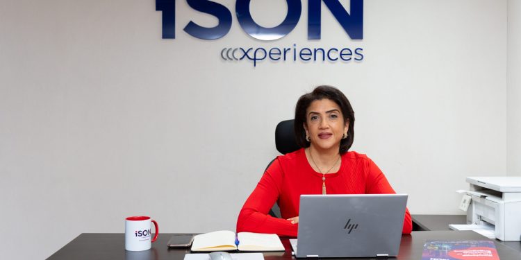 أماني ربيع، الرئيس التنفيذي للتطوير في شركة إيزون إكسبرينس iSON Xperiences لخدمات التعهيد scaled