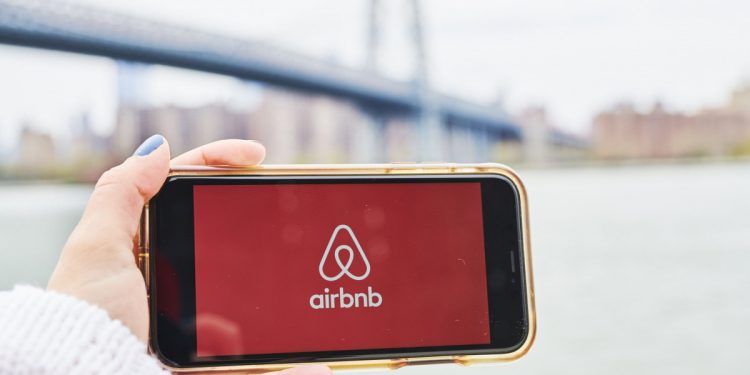 شركة إير بي إن بي Airbnb