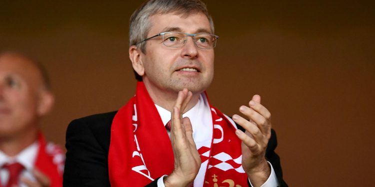 الملياردير الروسي دميتري ريبولوفليف يدرس بيع نادي موناكو لكرة القدم