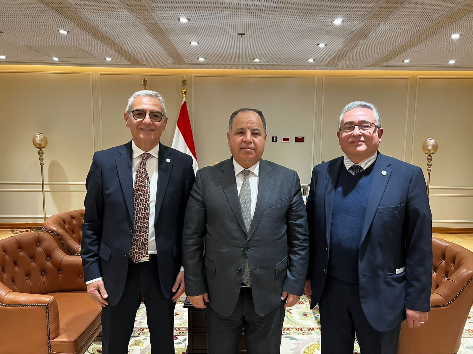 "المالية": مخاطبة مجلس الدولة لإعادة النظر في "ضريبة الجدول" لـ"وسطاء التأمين"