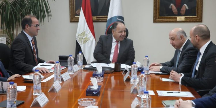 مصر تستهدف إصدار سندات بالعملات المحلية في دول بنك التنمية الجديد