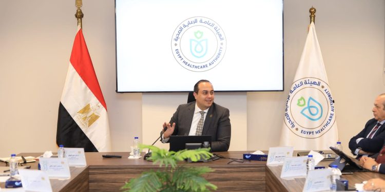 "الرعاية الصحية" تعتزم إطلاق مؤتمر عالمي لجذب الاستثمارات بالقطاع