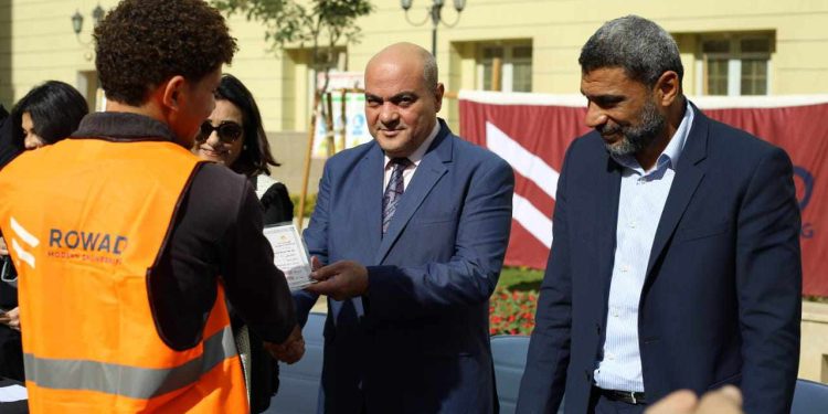 «رواد الهندسة الحديثة» تحتفل بتخريج أول دفعة من مبادرة «رواد بلا أمية»