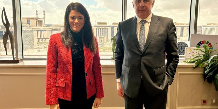 مصر تبحث مع بنك التنمية الجديد استراتيجية التعاون المستقبلي