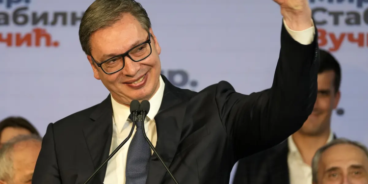 الرئيس الصربي ألكسندر فوتشيتش