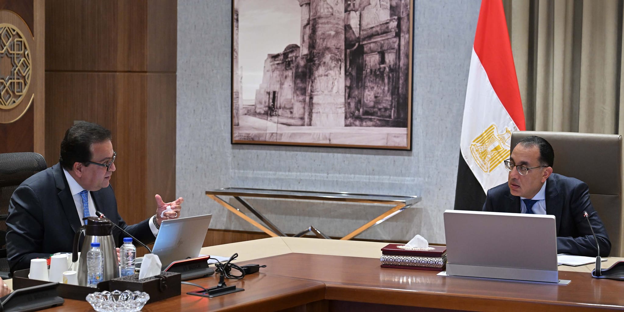 رئيس الوزراء يوجه بإعداد دراسة جدوى اقتصادية لمشروع مدينة المستشفيات