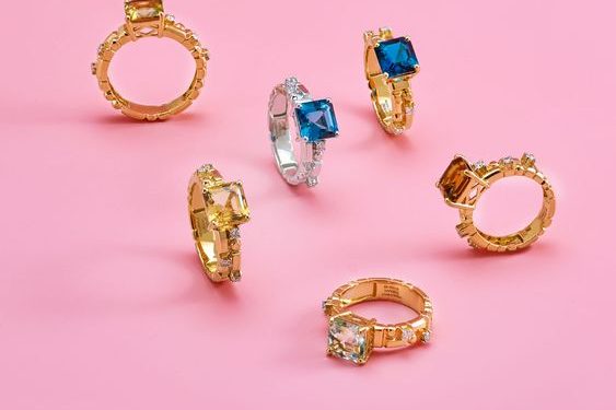 جواهر عايشة