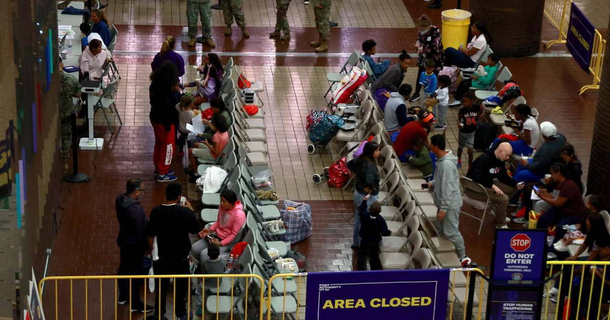 تمديد مهلة بقاء المهاجرين غير الشرعيين في شيكاغو الأمريكية