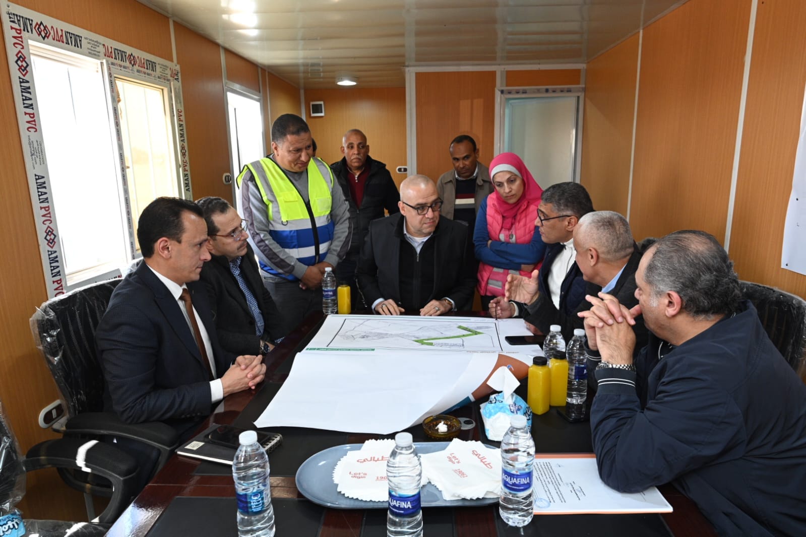 وزير الإسكان يتابع طلبات تقنين أوضاع أراضي منطقة الحزام الأخضر